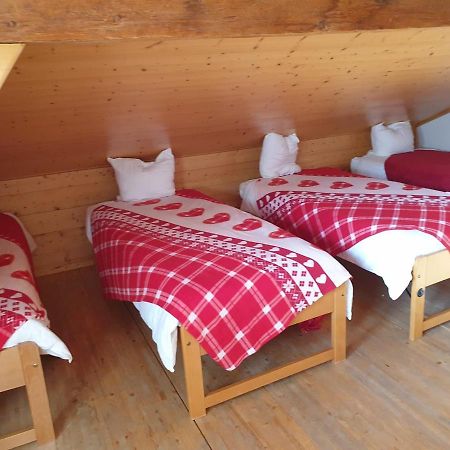 Auberge De L'Ours Vers L'Eglise エクステリア 写真