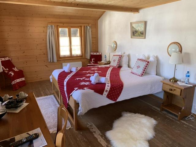 Auberge De L'Ours Vers L'Eglise エクステリア 写真